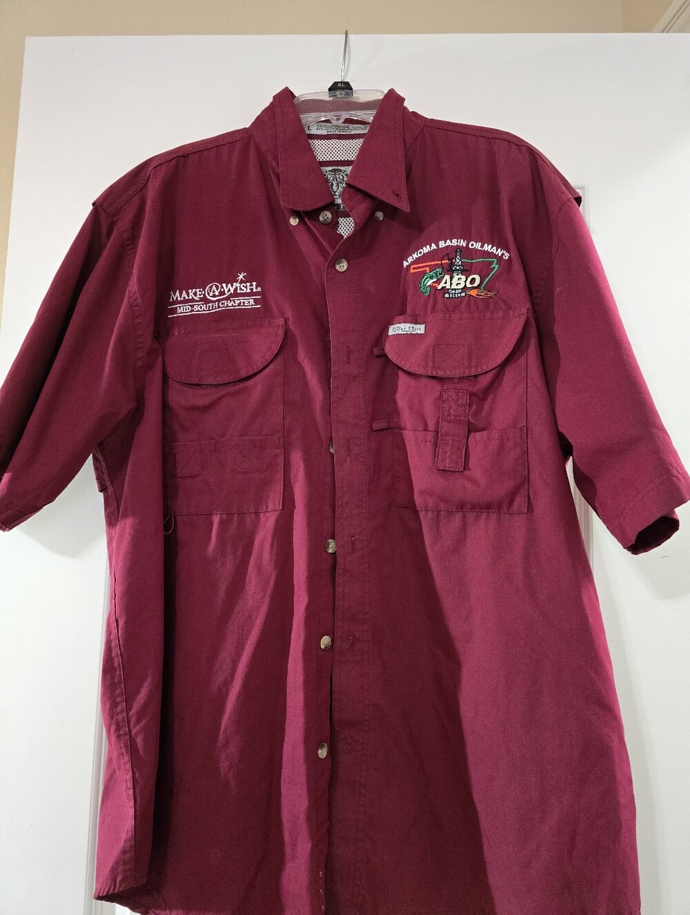 Maroon Short-Sleeve Fishing Shirt with Embroidered Logos